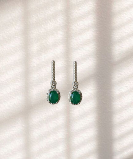 Emerald mini earrings