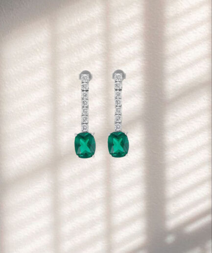 Tennis emerald earrings
